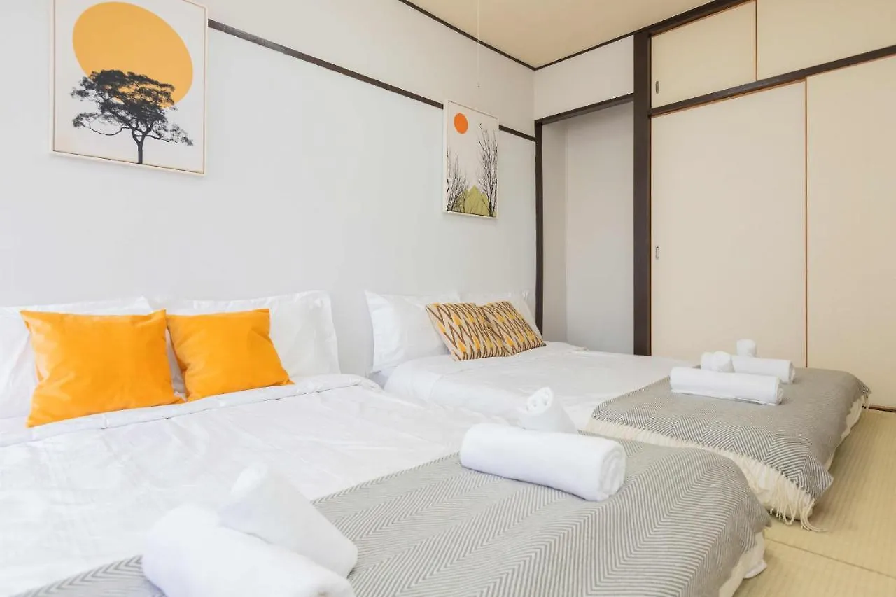 Orenge Hotel Apartment Ósaka