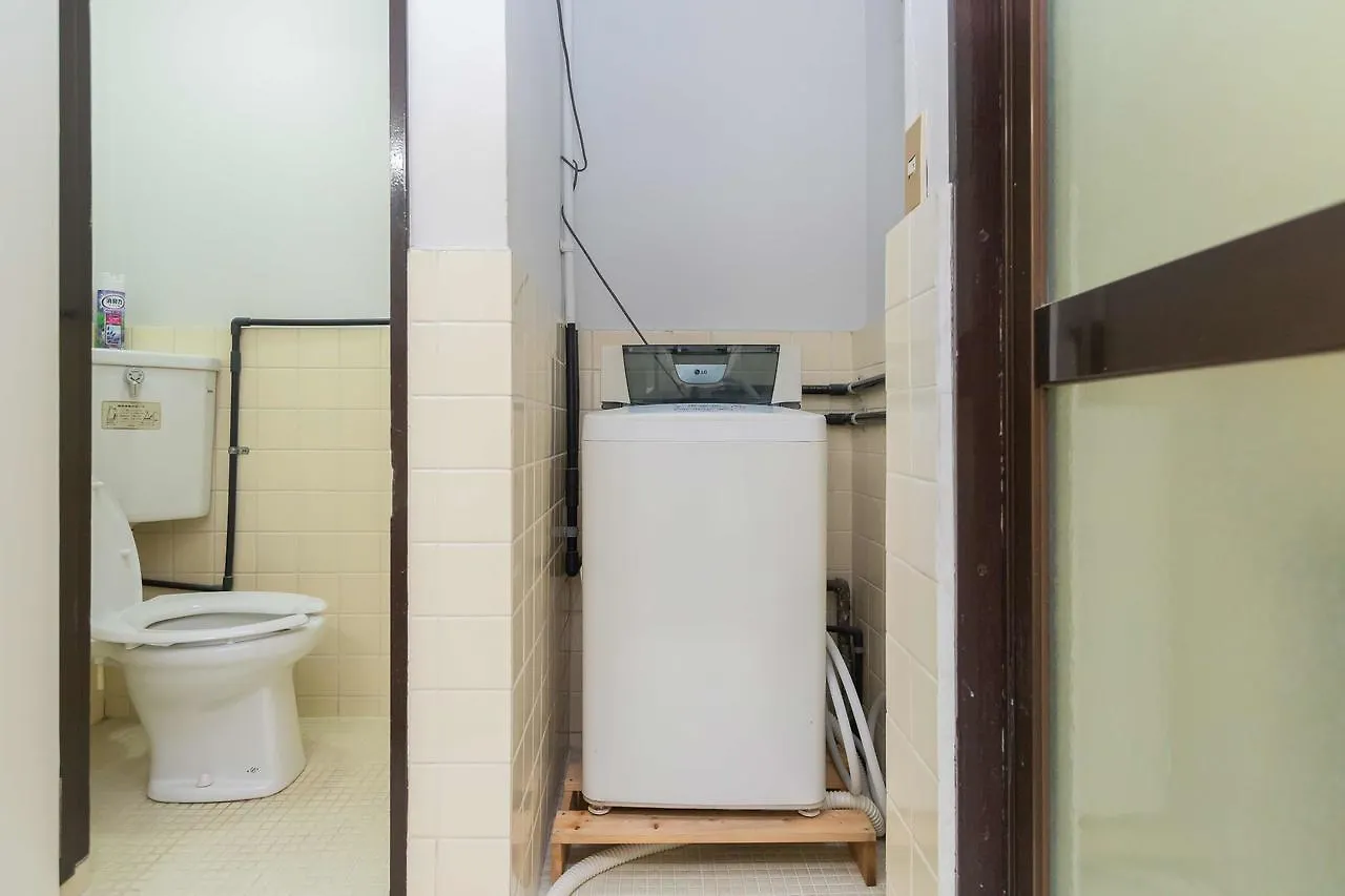 Orenge Hotel Apartment Ósaka
